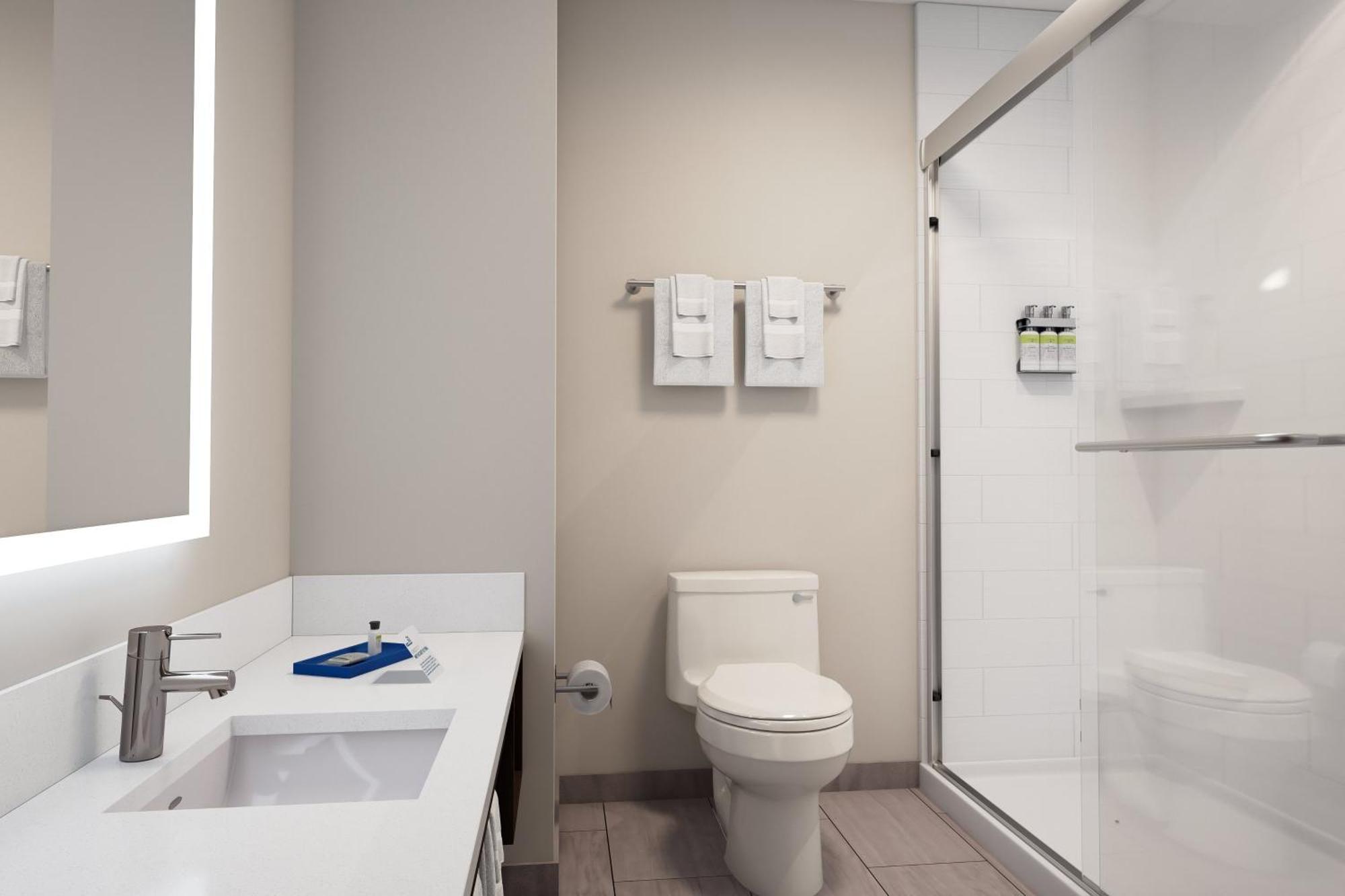 Holiday Inn Express & Suites Haltom City - Ft. Worth By Ihg エクステリア 写真