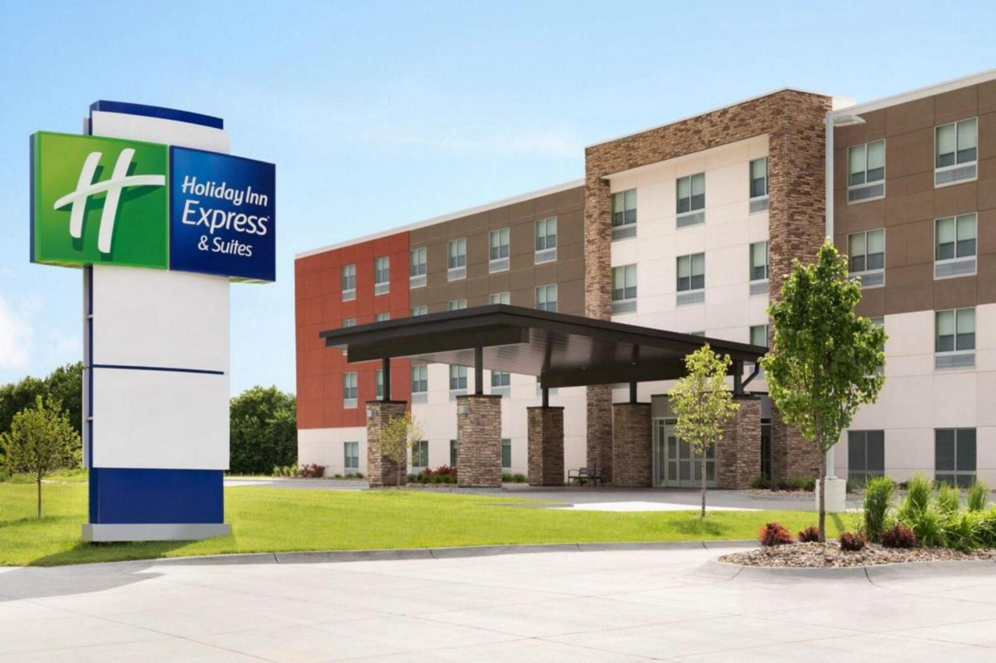 Holiday Inn Express & Suites Haltom City - Ft. Worth By Ihg エクステリア 写真